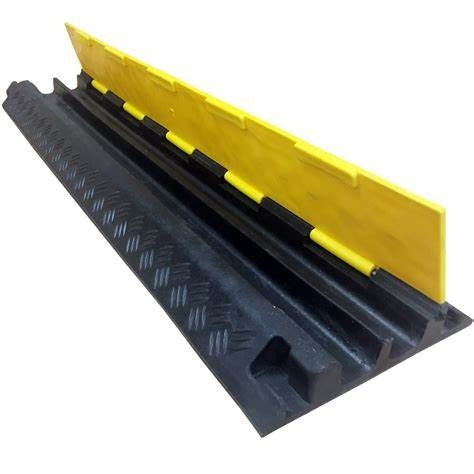 Cable Ramp - 2-Channel 250mm Wide Rubber /m