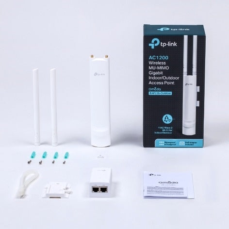 TP-Link AC1200 Wireless MU-MIMO Gigabit Indoor/Outdoor Access Point