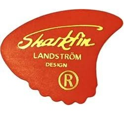 Plectrums - Sharkfin Thin (Red)